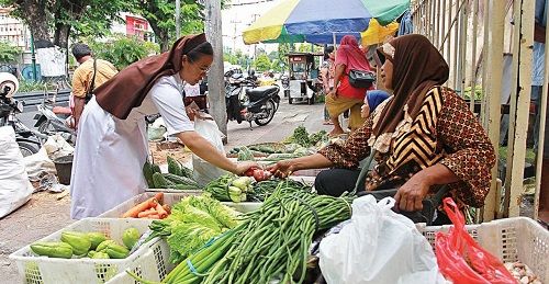 25  Ide Kerja Sampingan Ibu Rumah Tangga untuk Penghasilan Tambahan!