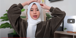 5 Tutorial Pashmina Ceruti Simpel untuk Penggunaan Sehari-hari