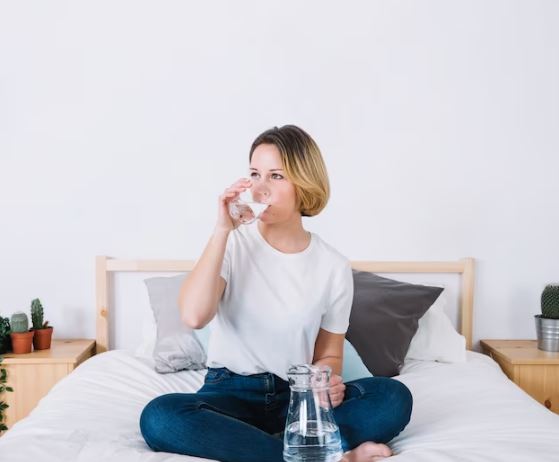 Jumlah Ideal Konsumsi Air Putih dalam Sehari, Bukan 8 Gelas