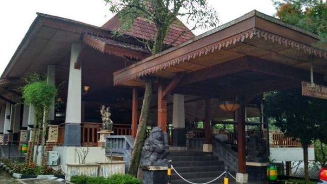 Aktivitas Seru di Telaga Arwana Cibubur