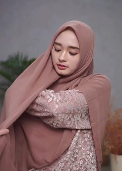 Bentuk jilbab jadi syar’i