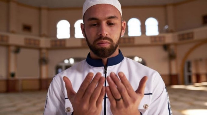 Doa Qunut Subuh Pendek