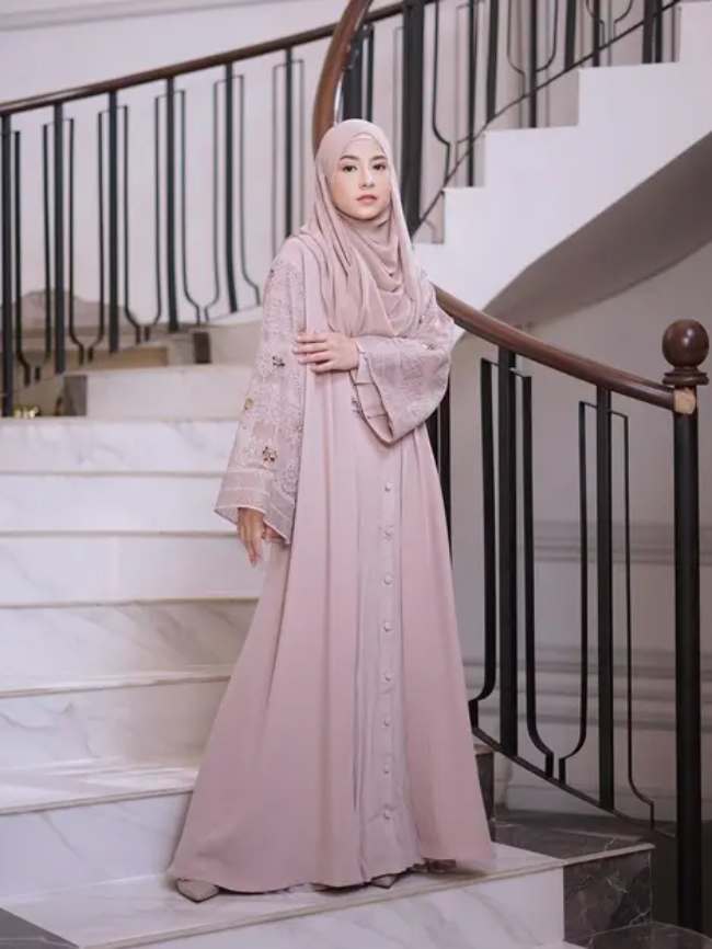 Gamis Lengan Motif