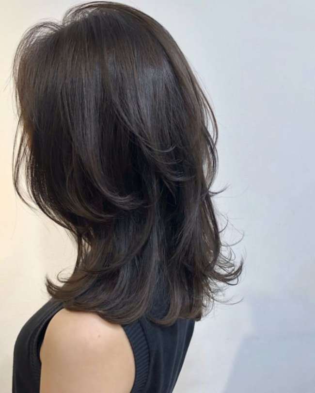 Medium Layered Haircut