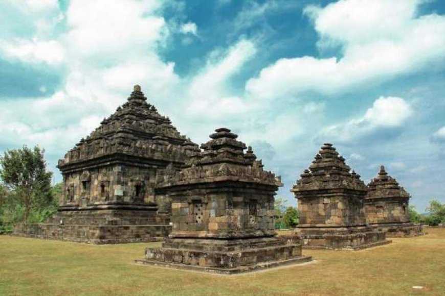 Candi Ijo: Daya Tarik Wisata, Lokasi, Jam Buka &amp; HTM Terbaru