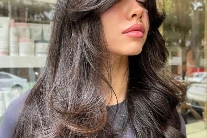 8 Ide Model Rambut Butterfly Cut Panjang, Pendek Sebahu, dll