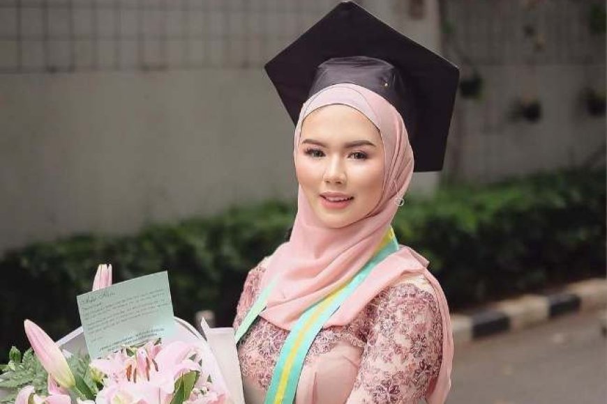 8 Model Hijab Do Wisuda Sesuai Trend 2026, Simpel Tapi Cantik!