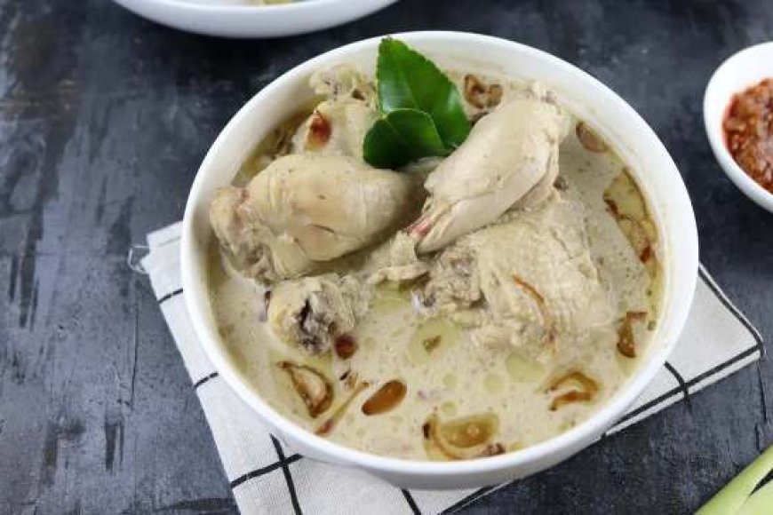 Resep Opor Ayam Kuning, Pakai Santan, Padang dan Lainnya