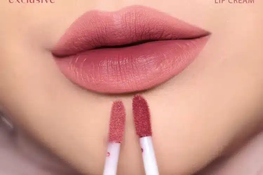 6 Tutorial Lipstik Ombre untuk Pemula, Gampang Diaplikasikan