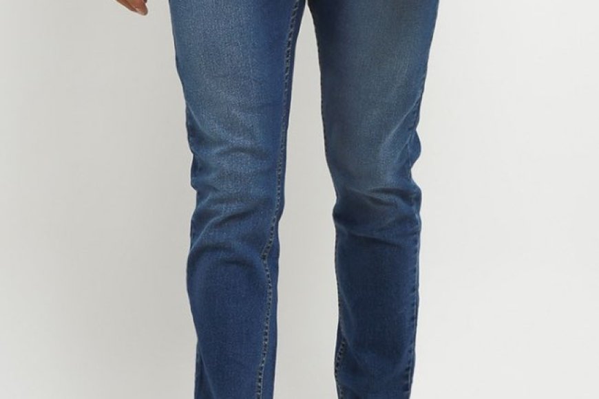 7 Model Celana Denim Pria yang Sesuai dengan Postur Tubuh