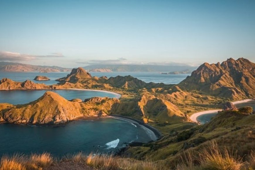 Tempat Wisata Terbaik Pemandangan Indah di Indonesia