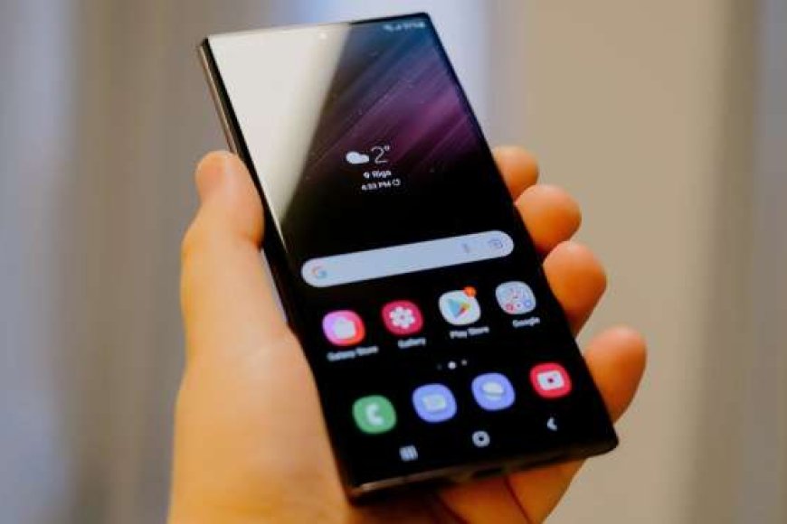 Cara Screenshot Tiga Jari di HP Samsung (Semua Seri), Praktis!