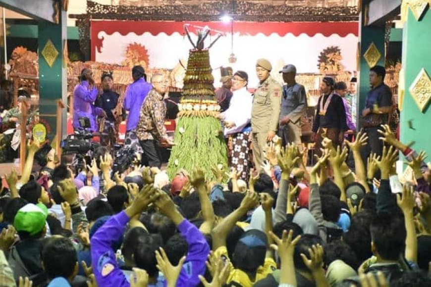 Tata Cara Shalat Rabu Wekasan Tradisi Tolak Bala dan Doanya