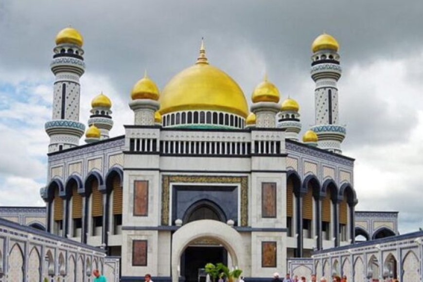 Makna Wasilah Dan Tabarruk Bagi Aswaja Simak Ulasannya Disini