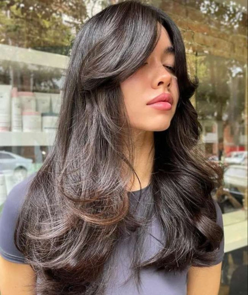 8 Ide Model Rambut Butterfly Cut Panjang, Pendek Sebahu, dll