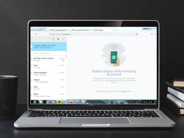 Menggunakan WhatsApp Web Standar