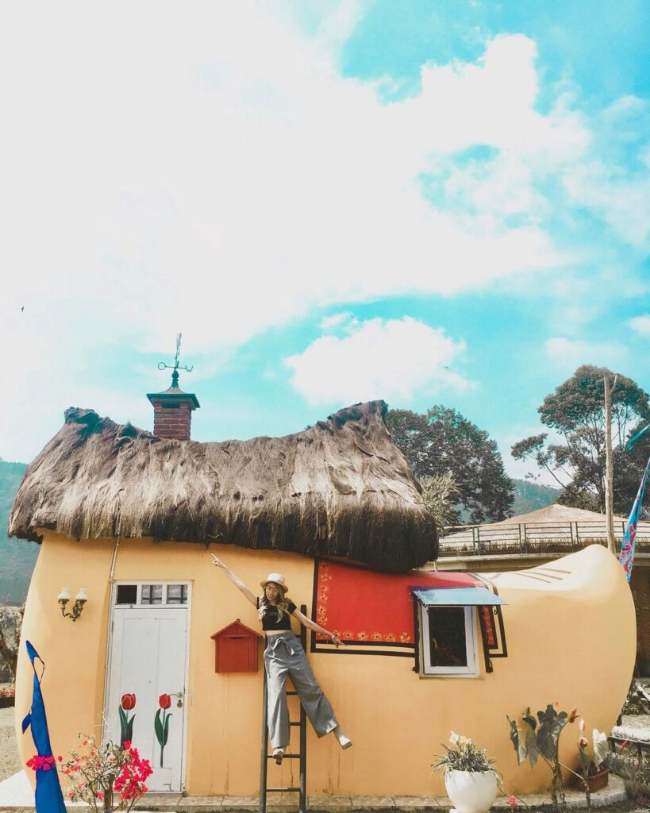 Rumah Belanda Lembang