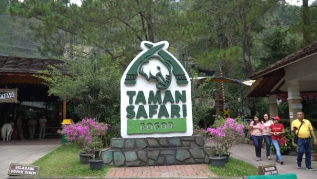 Taman Safari Indonesia