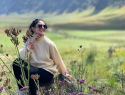 8 Ide OOTD ke Bromo Ala Pinterest yang Stylish dan Nyaman