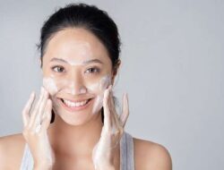 10 Cara Mengatasi Kulit Kusam dan Kering Secara Alami