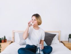 Jumlah Ideal Konsumsi Air Putih dalam Sehari, Bukan 8 Gelas