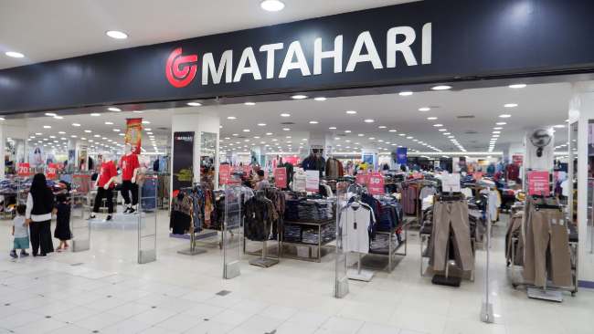 8 Merk Sandal Wanita di Matahari yang Bagus & Harga Terjangkau