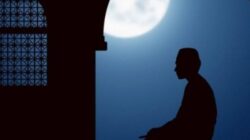 Bacaan Niat Sholat Tahajud 4 Rokaat Berikut Doanya Wajib Tahu