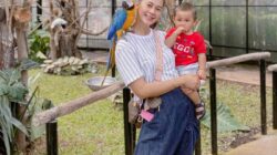 8 Outfit ke Kebun Binatang untuk Wanita dan Anak, Fashionable!