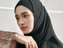 7 Model Hijab Inara Rusli Mommy Starla yang Jadi Trend Tahun Ini