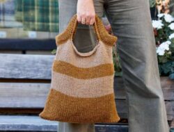 9 Model Tas Rajut Kekinian Cocok untuk Berbagai Acara & Stylish