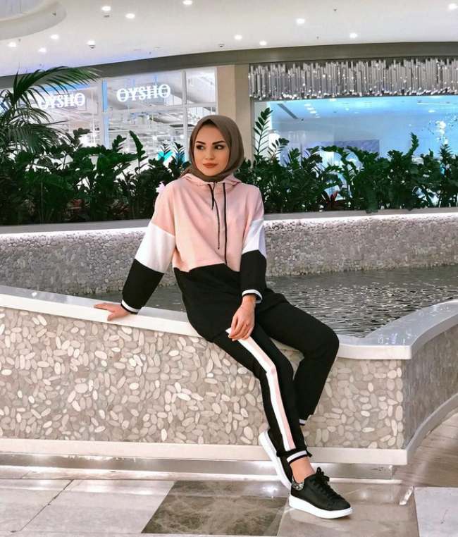 Jaket Hoodie dan Celana Training