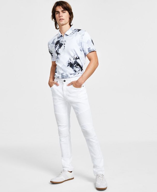 Skinny Fit Jeans dengan Floral Shirt