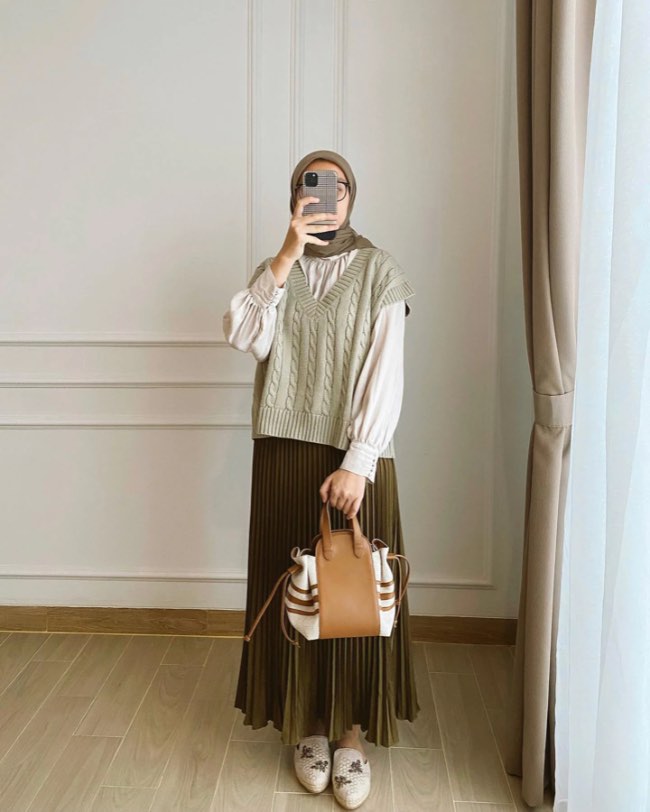 Vest dan Dress Panjang