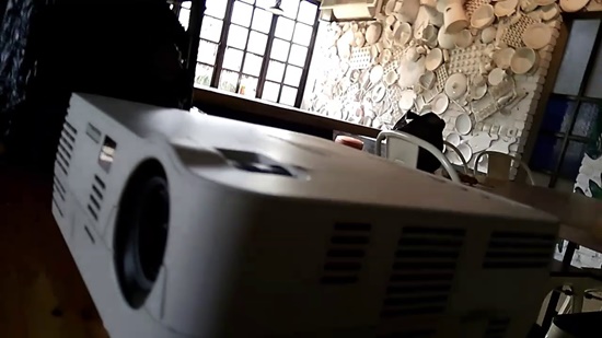 Cara Menyambungkan Proyektor Ke TV