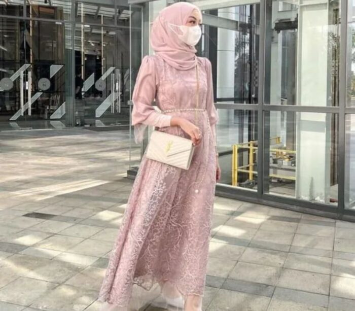 Gamis Brokat