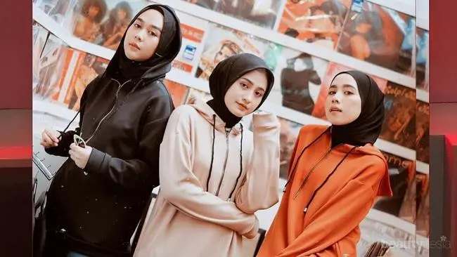 Hoodie Kombinasi 3 Warna
