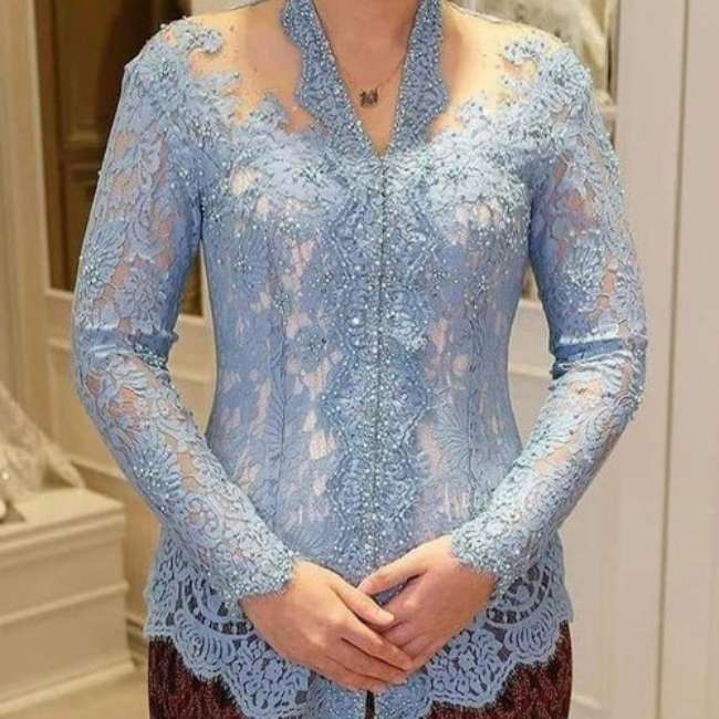 Kebaya Kartini Brokat