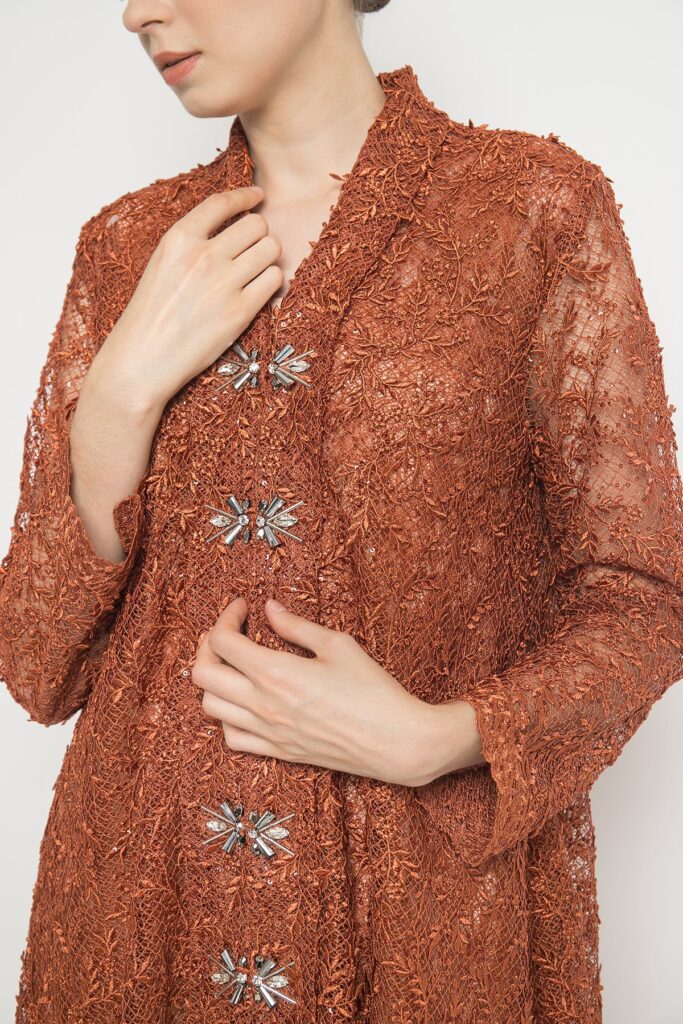 Kebaya Terakota Model Loose
