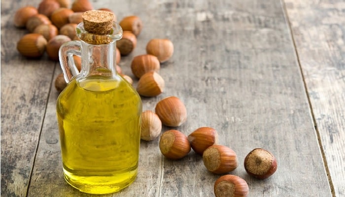 Menggunakan Kemiri dan Minyak Zaitun