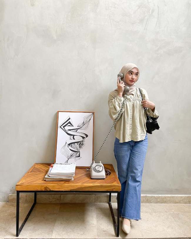 OOTD Celana Cutbray dan Blouse