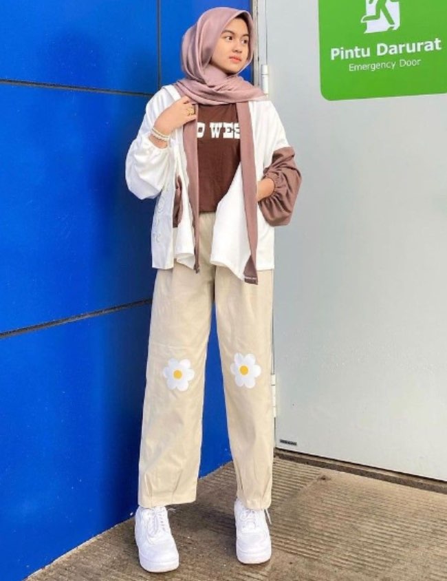 Outer Lengan Balon dengan Celana Motif Bunga