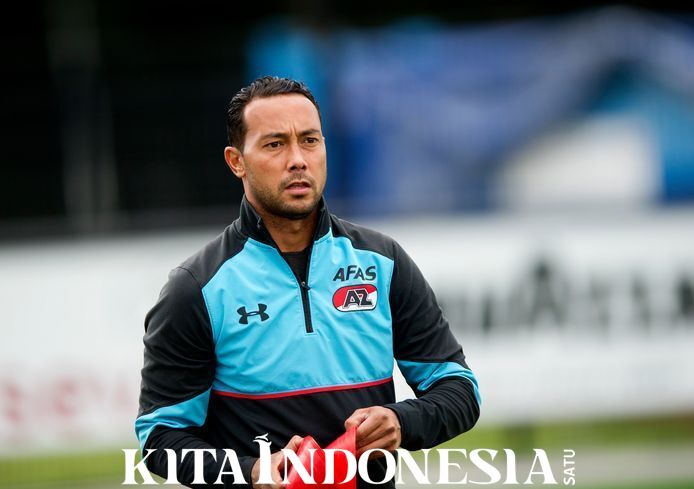 getting-to-know-the-figure-of-denny-landzaat,-new-strategy-for-the-revival-of-the-indonesian-national-team