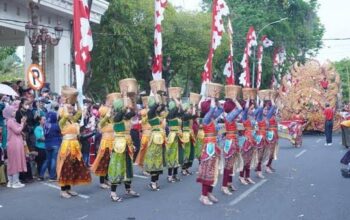 Bagaimana Keberagaman Budaya dan Agama yang Ada di Lingkungan Kalian