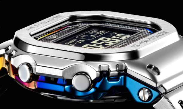 G-Shock 5000 Berlapis Pelangi Metal, Solar dan Bluetooth Ubah Arah Seri Ikonik